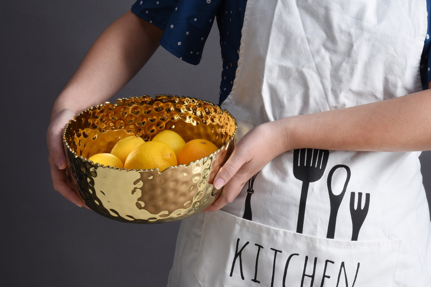 Golden Millennium Bowl (Large) – hammered gold porcelain serveware
Luxury large porcelain bowl with gold titanium finish from Pampa Bay
Elegant gold textured large bowl for salads or serving