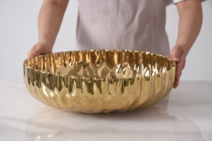 Pampa Bay Mascali D'Oro Extra Large Shallow Bowl | Gold Porcelain Centrepiece Shallow Bowl - Peak Home Decor