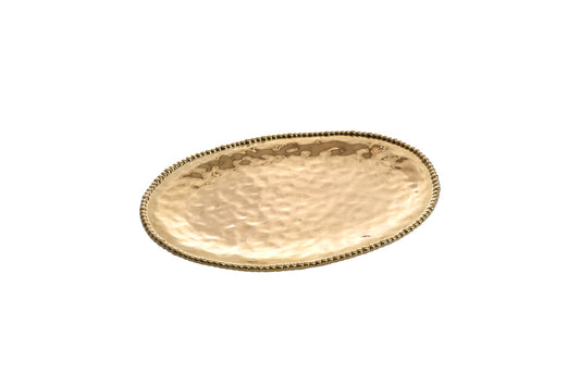 Monaco Oval Platter (Large) – gold porcelain serveware with hammered titanium finish

Luxury gold titanium platter by Pampa Bay Monaco Collection

Elegant porcelain oval serving platter in gold finish
